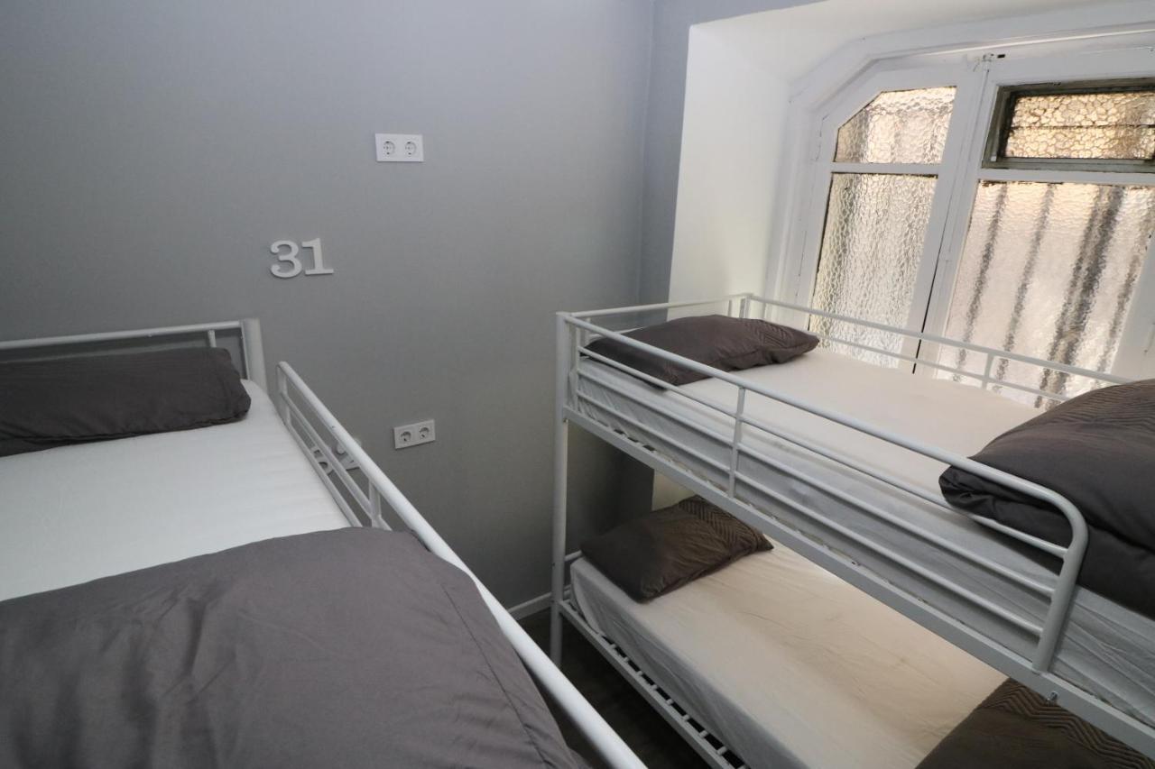 Madrid Downtown Hostel Exterior photo